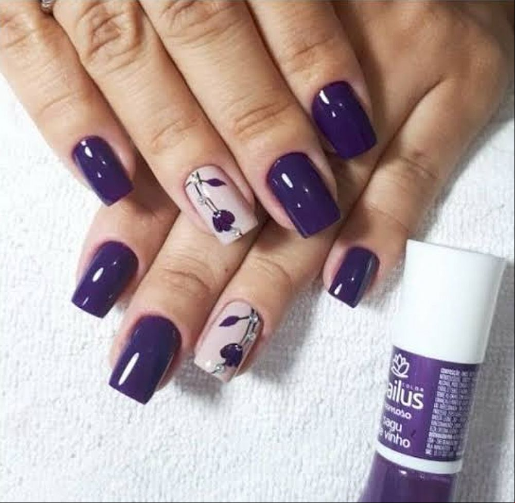 Podologia  Manicure + pedicure - Katia Do Prado
